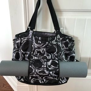 Thirty One gym bag